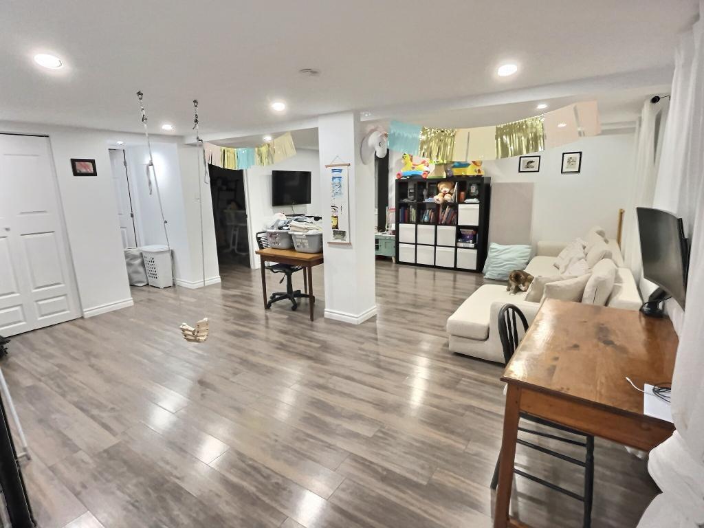 7½ de type maison de ville avec cour privée – Parc-Extension 4
