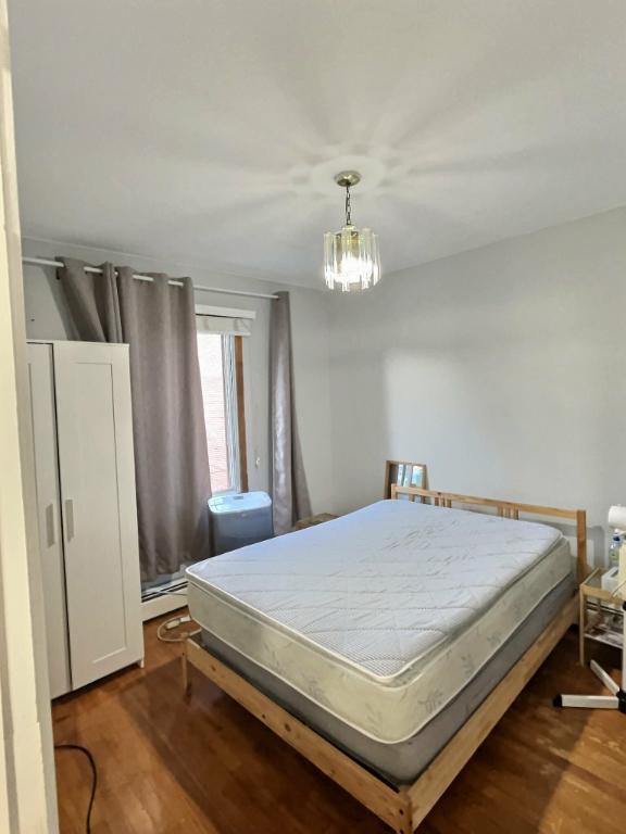 4½ – 2 chambres fermées, duplex tranquille, Parc-Extension 5