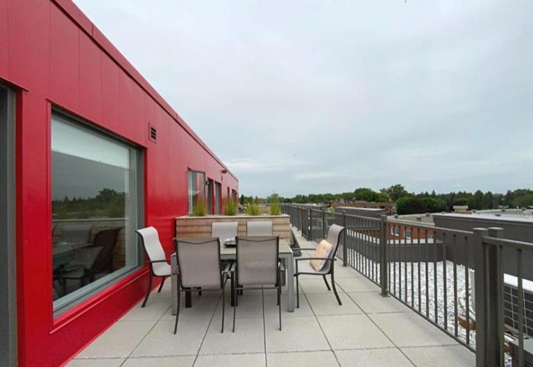 3950 Rue Sherbrooke Est — photo 1