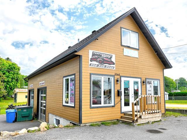 5360 Ch. du Lac — photo 1