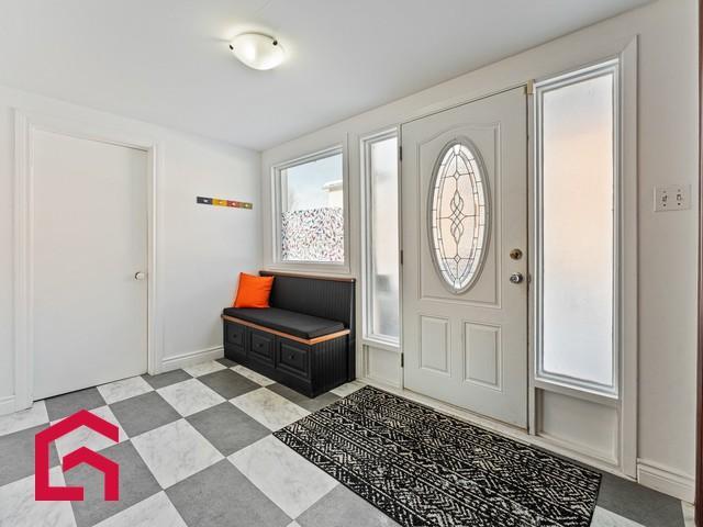 5609 5623 Rue Foster — photo 2
