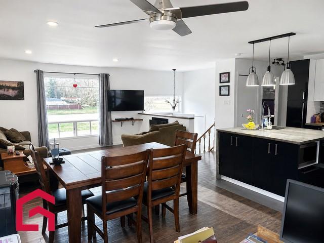1270 Route 161 — photo 3