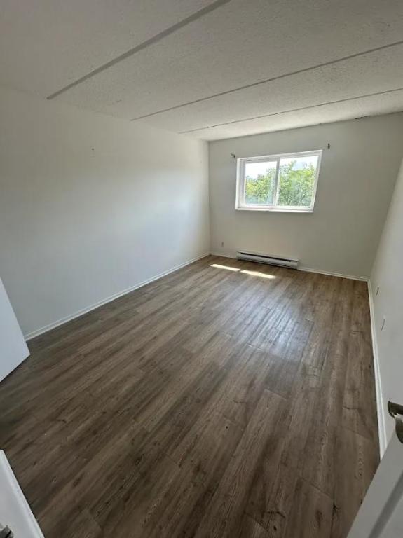 2 CH - 1 SDB - Gatineau - $1,645 /mo 4