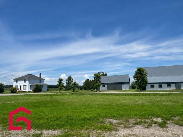 265Z Rg de la Rivière N. — photo 1
