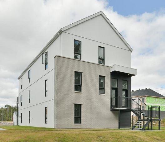 572 Rue Tex Lecor — photo 1