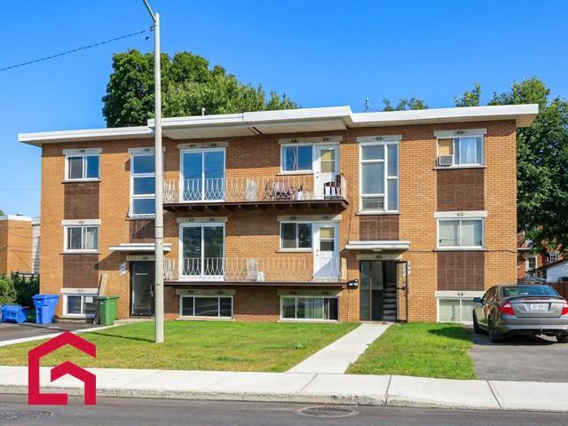 369 373 Rue de Ste-Marcelle — photo 1