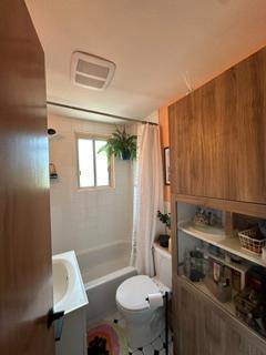 3 1/2 haut de triplex à louer — photo 3