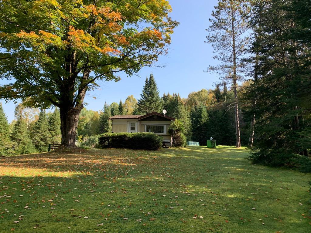 2567 Chemin des Faucons, Nominingue, QC, Canada — photo 2