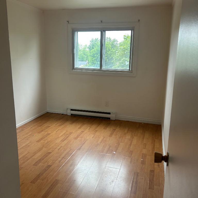3854 Concorde Est Duvernay Laval — photo 2