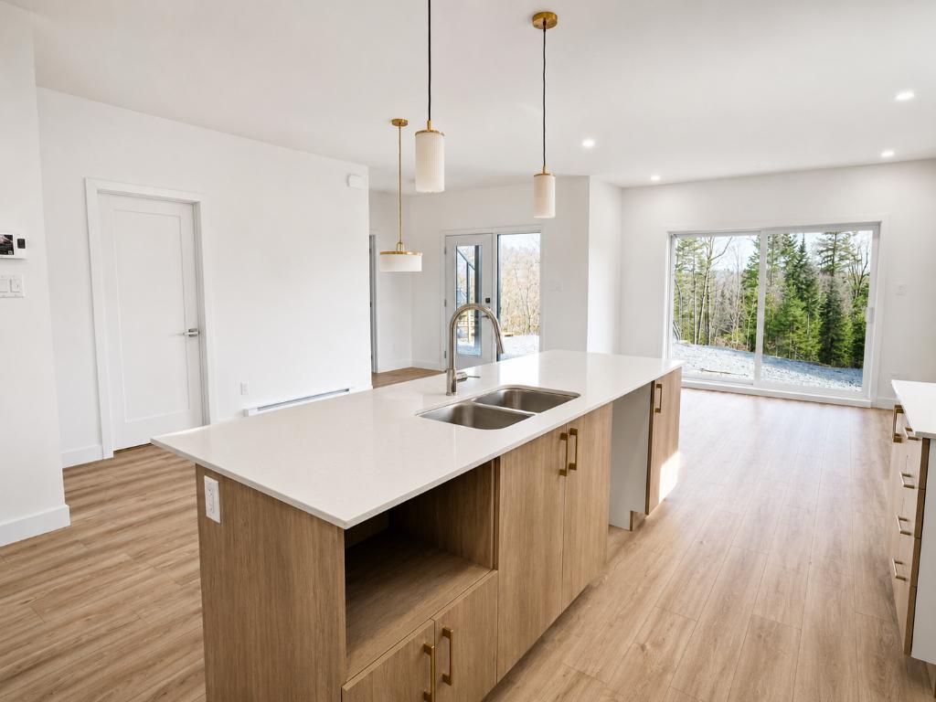 202 Rue Godon Ouest — photo 2