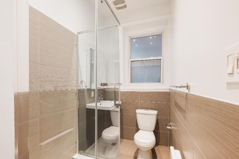 2 CH - 1 SDB - Montréal - $2,395 /mo 5