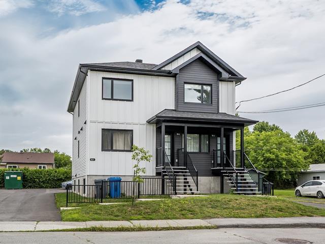 110 Rue St-Jacques — photo 1
