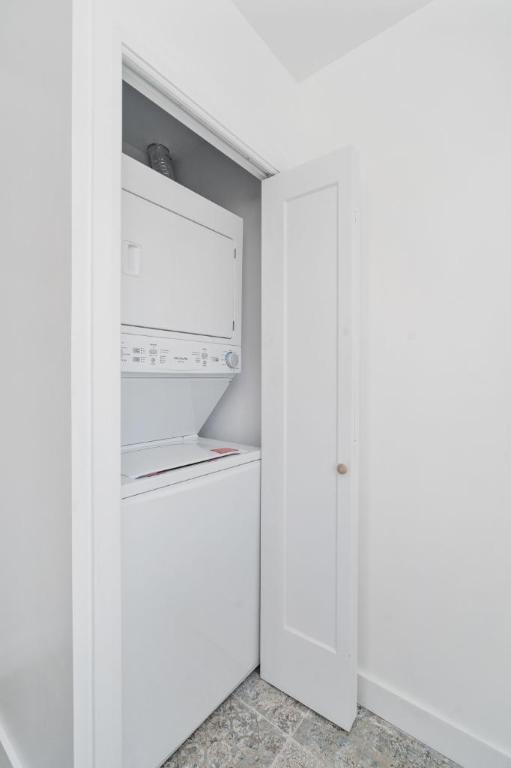 2 CH - 1 SDB - Montréal - $1,899 /mo 4