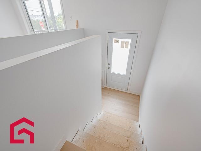 341 — photo 2