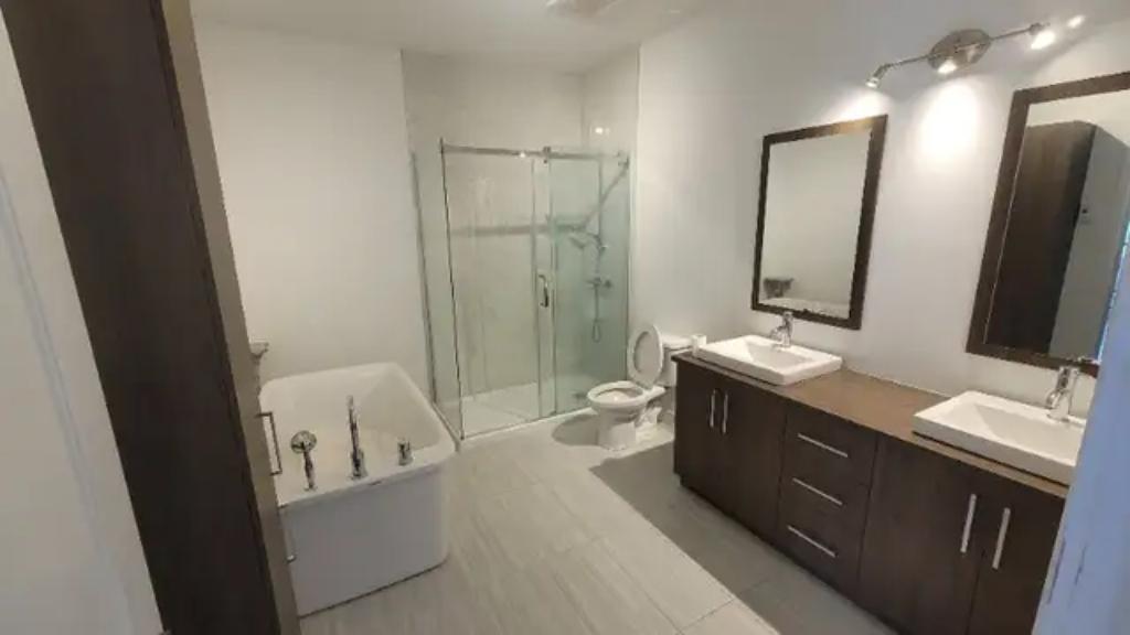 716 rue Notre-Dame — photo 2