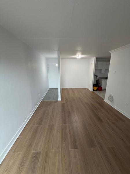 4 ½ LIBRE À PARTIR DU 1ER NOVEMBRE - LIMOILOU 5