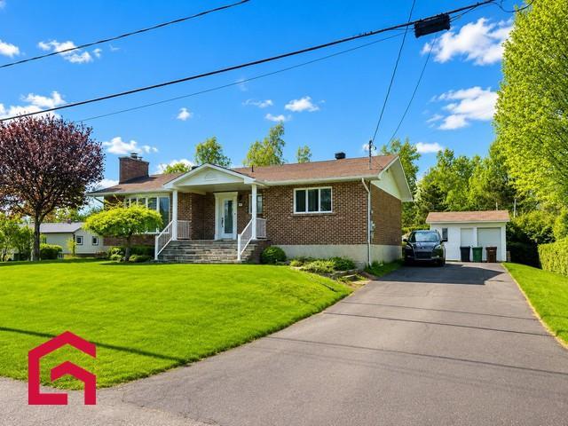 2090 Rue Huguette — photo 2