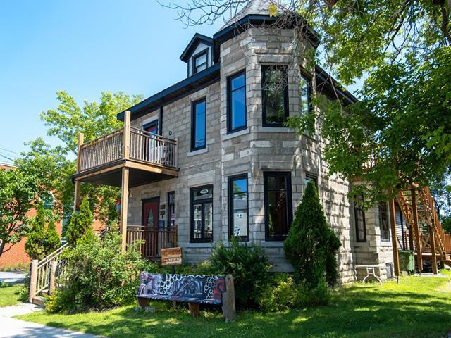 170 172 Rue Queen — photo 3