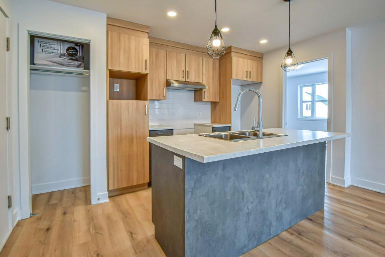 4 1/2 À LOUER- SAINT-LIN-LAURENTIDES - APPARTEMENT À LOUER 3