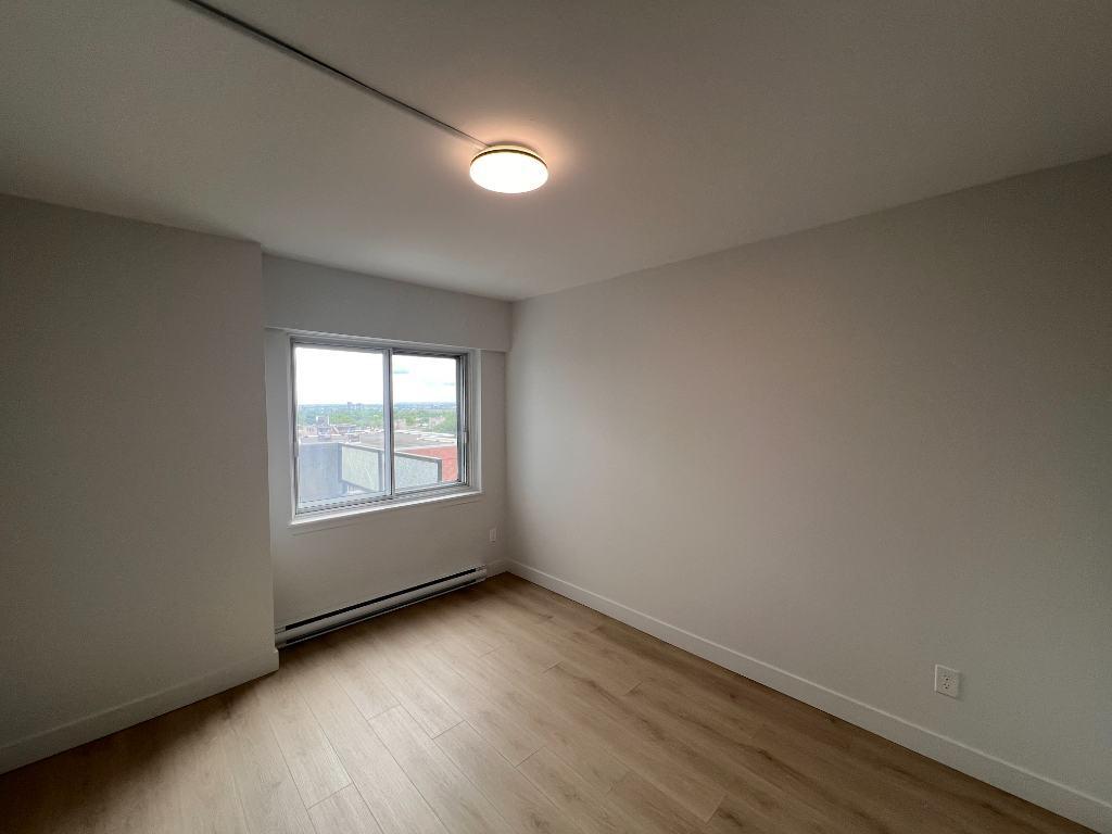 5775 Chemin de la Côte-des-Neiges — photo 3