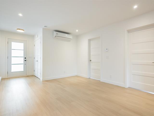 112 Rue St-Jacques — photo 3