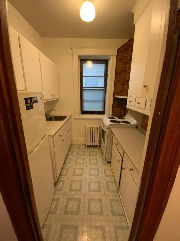 3410 Avenue Hingston — photo 3