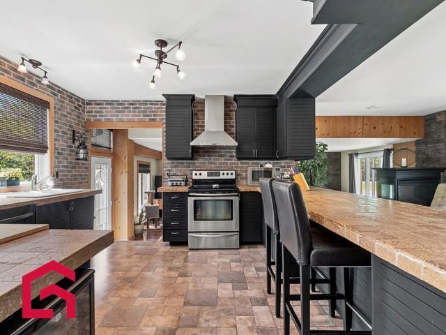 391 Rue Ostiguy — photo 3