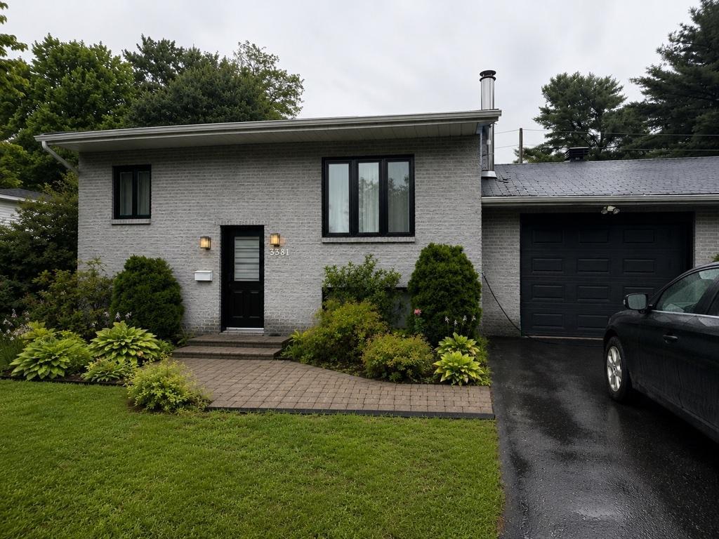 3381 Rue René-Fortier Terrebonne — photo 1