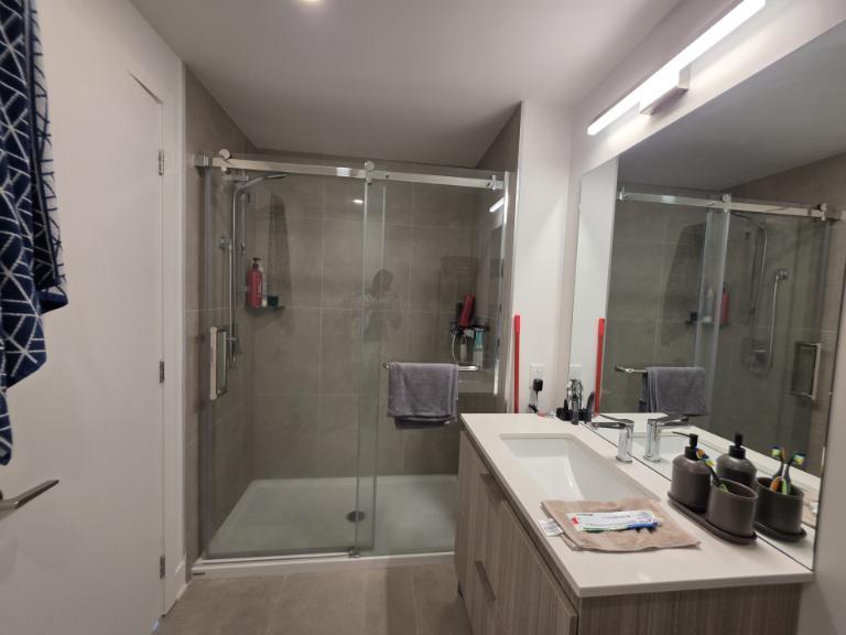 2275 Boulevard Daniel-Johnson — photo 3