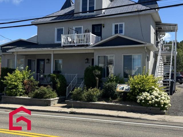 6290 6294 Rue Principale — photo 2