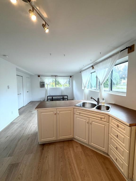Apartment 3 1/2 for rent — photo 2