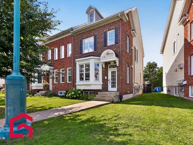 806Z Av. de l'Étang — photo 1