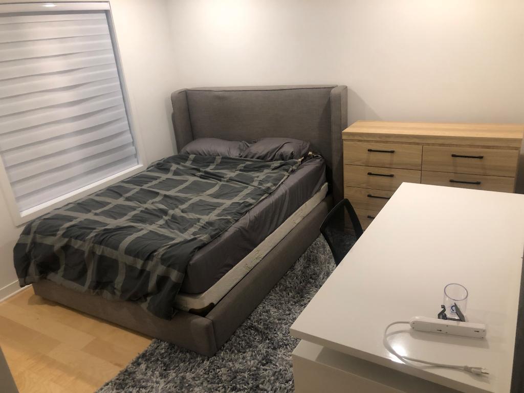 Chambre à louer - Blainville — photo 1
