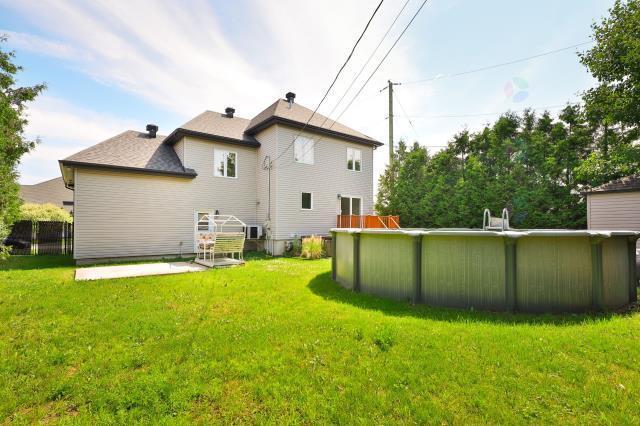 18 Rue De Callières, Blainville, QC, Canada — photo 2