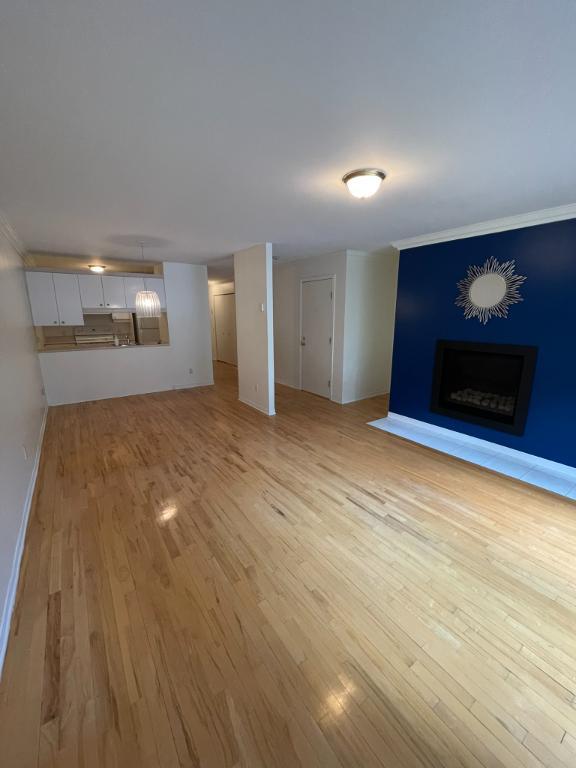 5325 Rue Drolet — photo 3