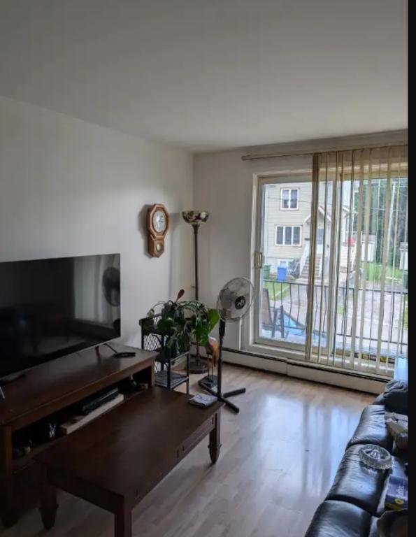 4½ disponible maintenant 5