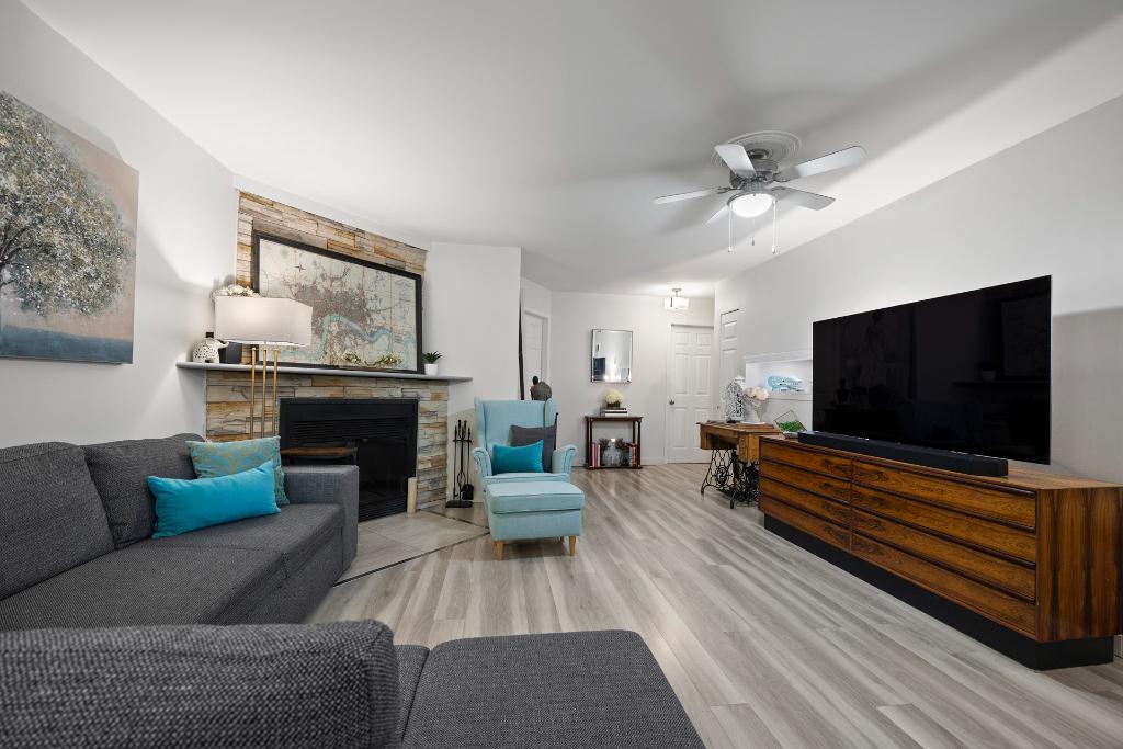25 Place François Perrot, L'Île-Perrot, QC, Canada — photo 3