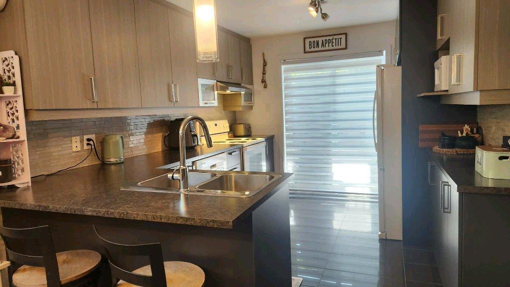 114 8e Avenue — photo 1