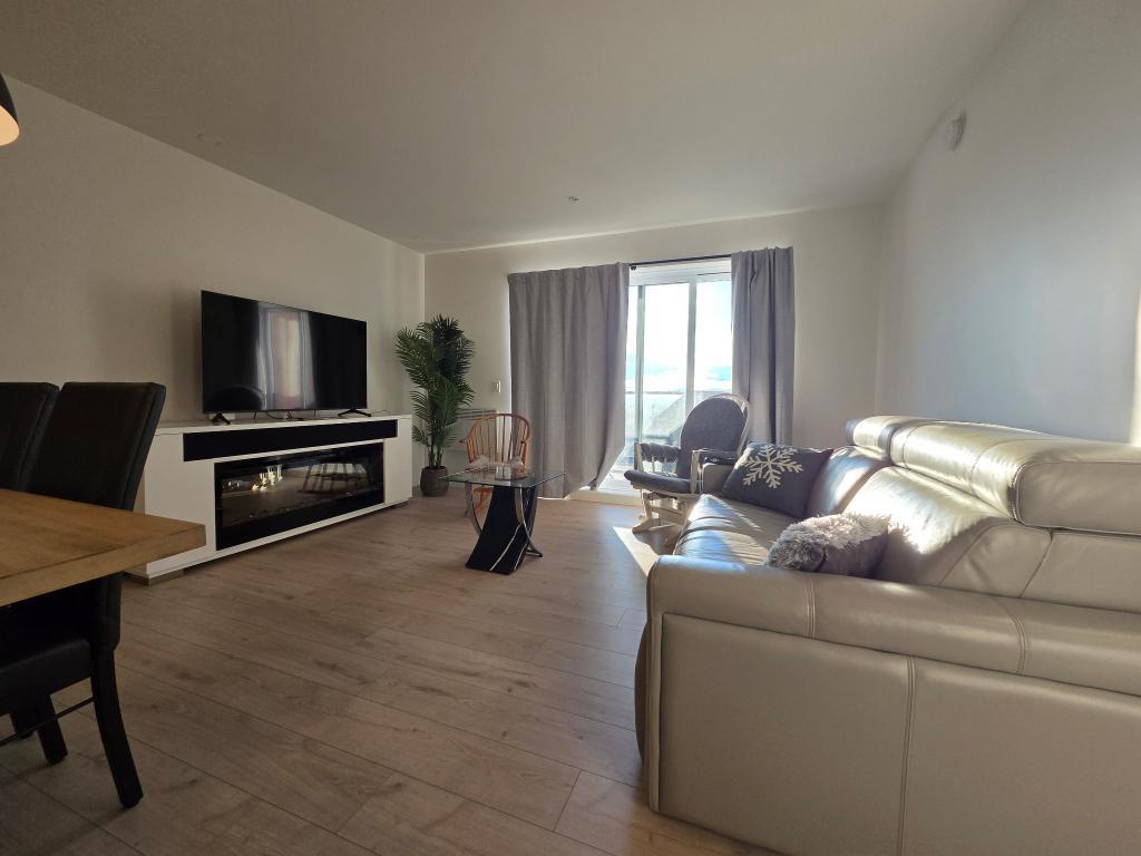 Cession de bail - Condo locatif 4 1/2 + Lévis (Desjardins) ***1 mois gratuit**** Animaux acceptés. 5