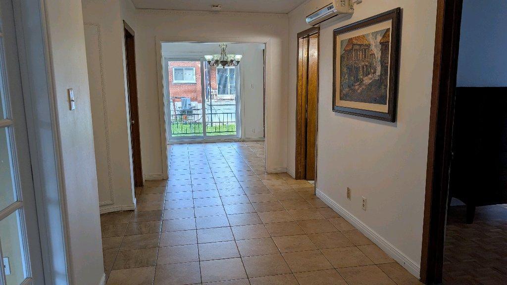 6743 Rue Pierre-Gaulin — photo 2
