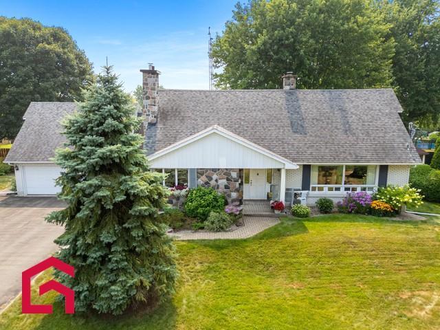 585 Av. de la Promenade — photo 2