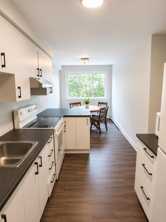 40 Rue St-Jacques — photo 2