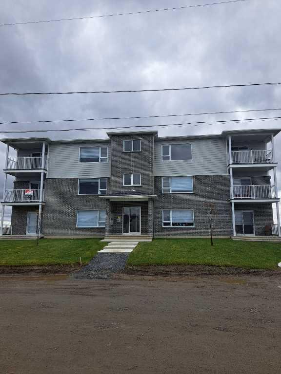 3085 Rue du Maréchal — photo 1