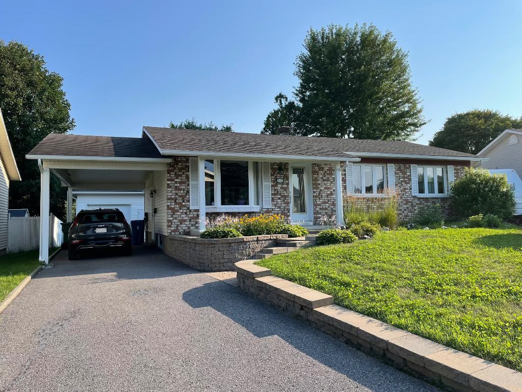 105 Rue Mousseau, Trois-Rivières, QC, Canada — photo 1
