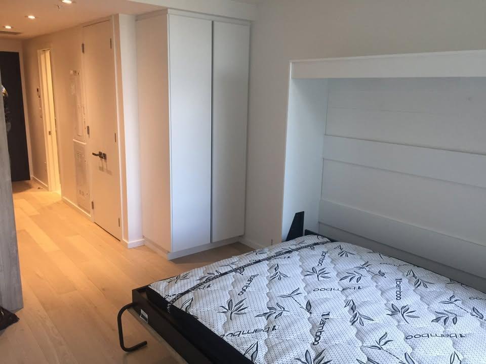 Studio meublé haut de gamme à Griffintown – Vue Canal Lachine & Centre-ville 5