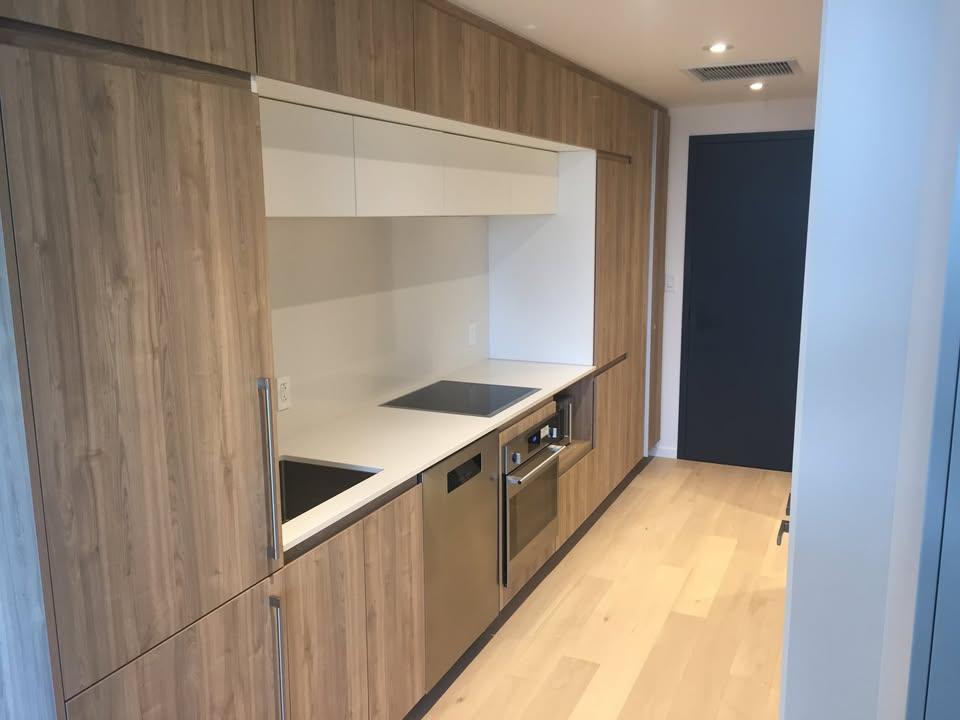 Studio meublé haut de gamme à Griffintown – Vue Canal Lachine & Centre-ville 4