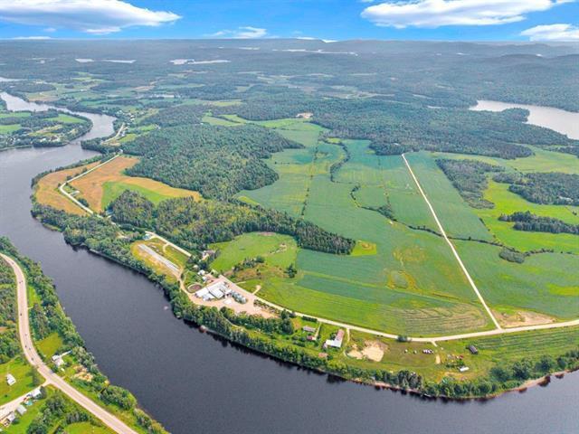 55Z Ch. de la Rivière-Gatineau S. — photo 2