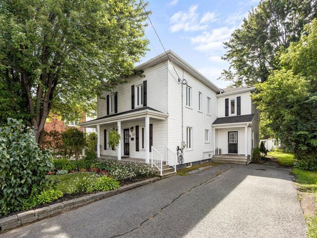 335 9e Avenue — photo 1