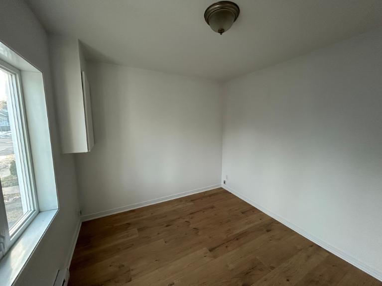 2 CH - 1 SDB - Gatineau - $1,700 /mo 5