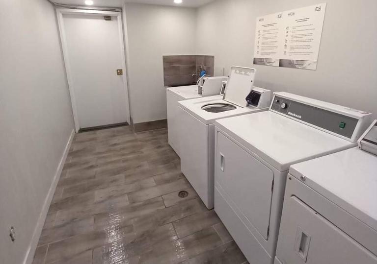 2 CH - 1 SDB - Gatineau - $1,350 /mo 3